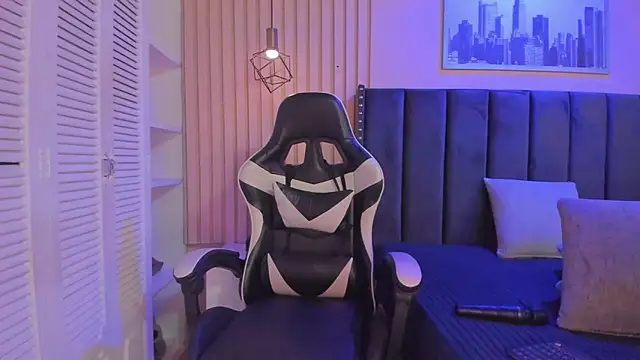 ashlye miller  online show from 04.02.26