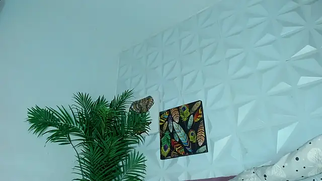 Snapshot of Hellen_Sky chatting on 11.26.25 Hellen Sky online show from 11.26.25