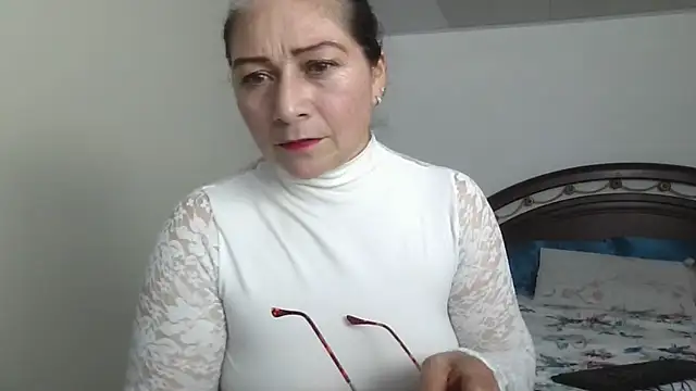 ruby-milf1 online show from 12.03.24