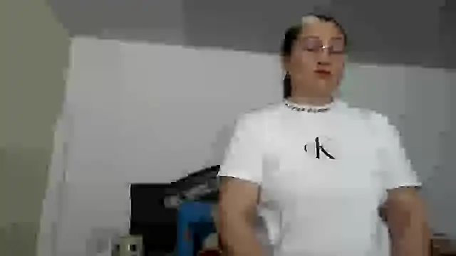 ruby-milf1 online show from 09.23.25