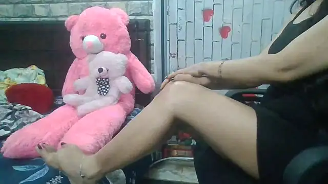 Sexy iknoor online show from 04.17.26