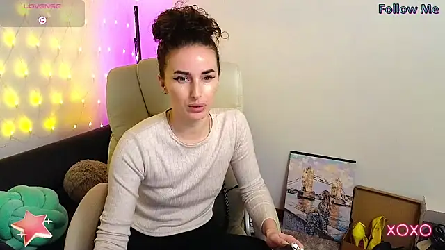 xx adrihanna xx online show from 01.28.25