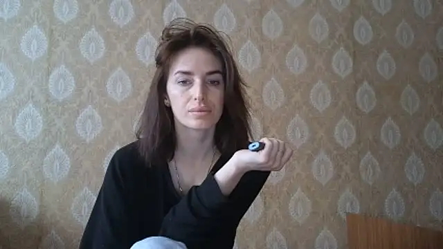 xx adrihanna xx online show from 02.18.26