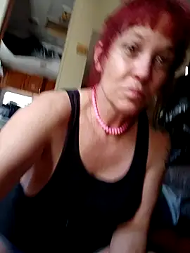 Snapshot of spundarella420 chatting on 02.08.25 spundarella420 online show from 02.08.25