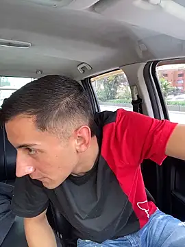 Snapshot of vpn1000 chatting on 11.30.25 vpn1000 online show from 11.30.25