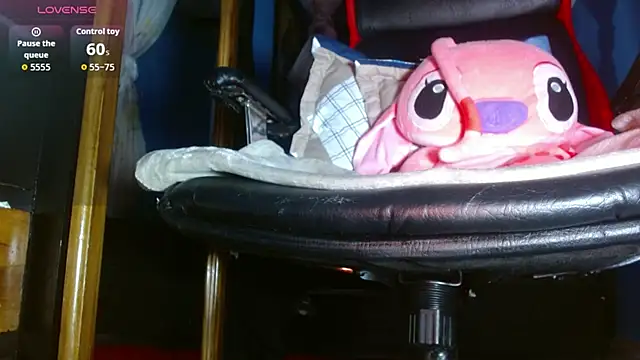 Snapshot of wendy_rivera_ chatting on 04.08.26 wendy rivera online show from 04.08.26