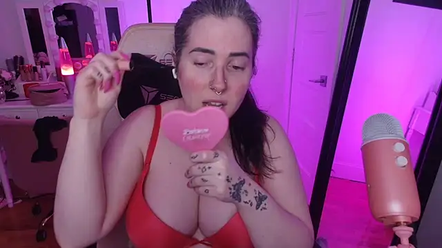 Snapshot of rachelbrooksxx chatting on 04.23.26 rachelbrooksxx online show from 04.23.26