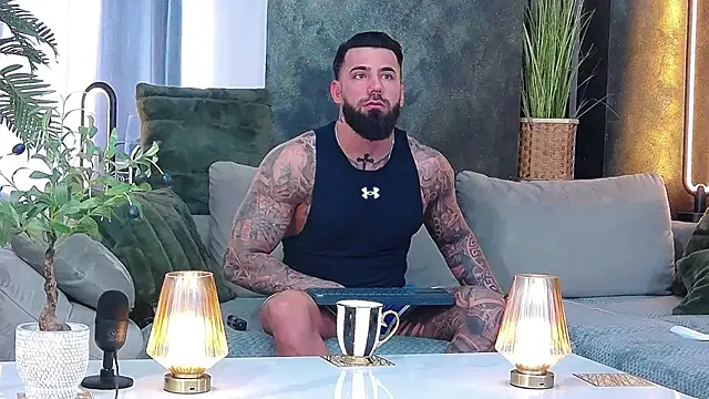 masterkingofmusclee online show from 04.01.26