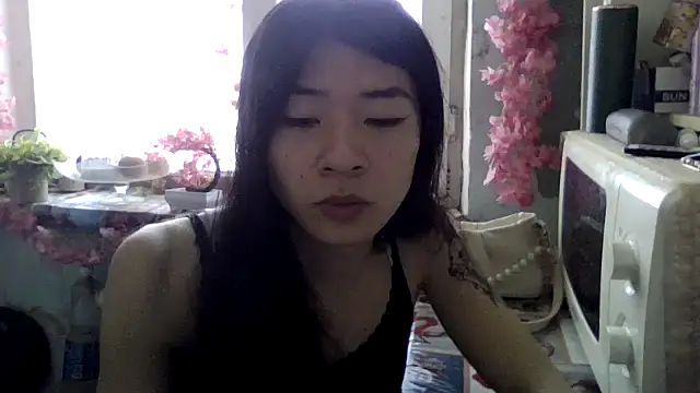 CarlyJoy online show from 01.06.26