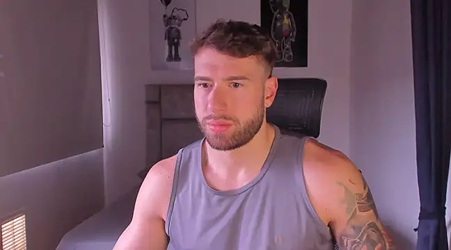 Snapshot of paul_rogerr chatting on 03.09.25 paul rogerr online show from 03.09.25