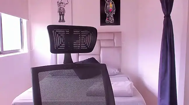 Snapshot of paul_rogerr chatting on 03.19.25 paul rogerr online show from 03.19.25