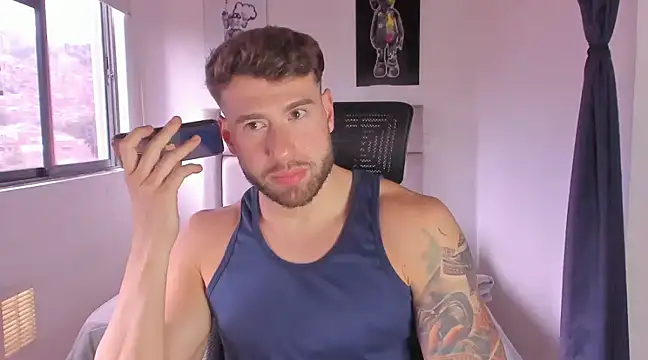 Snapshot of paul_rogerr chatting on 03.20.25 paul rogerr online show from 03.20.25