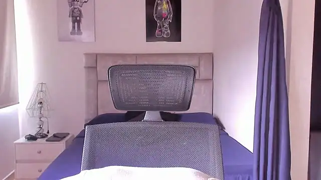 Snapshot of paul_rogerr chatting on 09.29.25 paul rogerr online show from 09.29.25