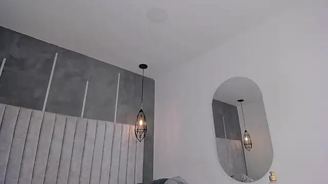 Snapshot of chloe_d chatting on 02.24.25 chloe d online show from 02.24.25