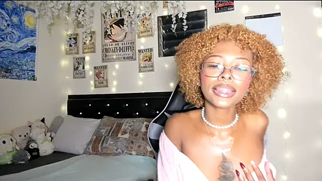 Cristal Jonasxh online show from 01.24.25