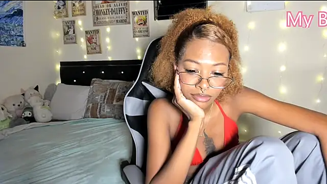 Cristal Jonasxh online show from 01.25.25