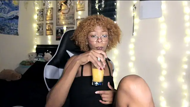 Cristal Jonasxh online show from 02.03.25