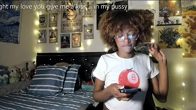 Cristal Jonasxh online show from 12.20.25