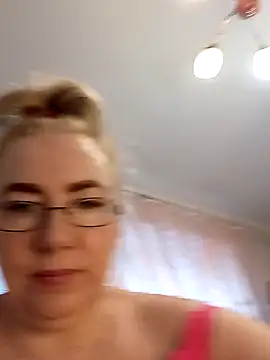 stiflers momy online show from 12.05.24