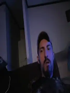 Bi curious86 online show from 12.04.25