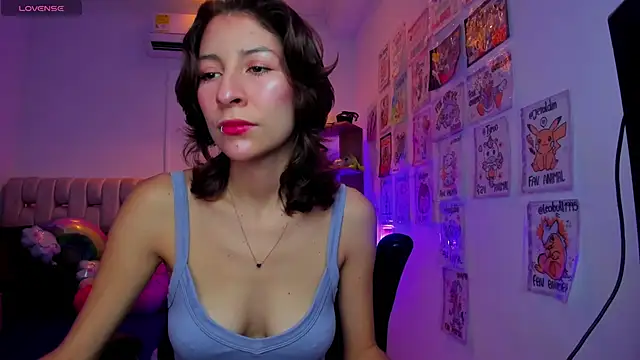 Snapshot of Gorgeous_Team chatting on 02.18.25 Gorgeous Team online show from 02.18.25