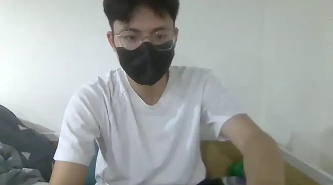 Gwencloudy online show from 01.23.25