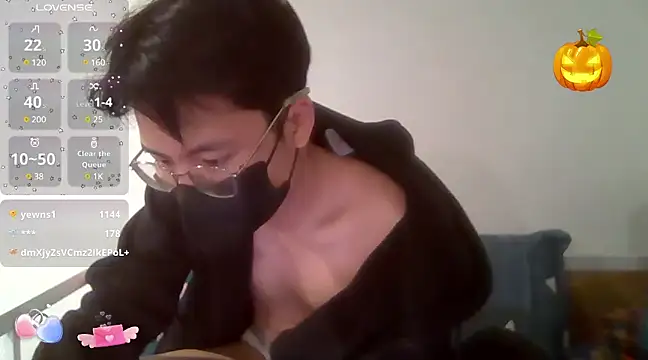 Gwencloudy online show from 02.10.25