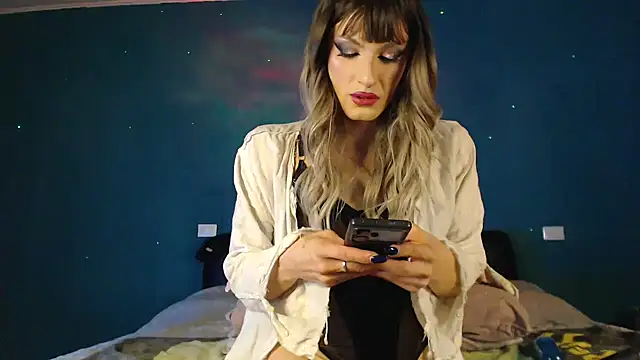 Karendolly  8 online show from 04.05.26