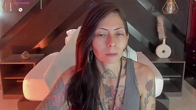 dark gotica online show from 02.14.26