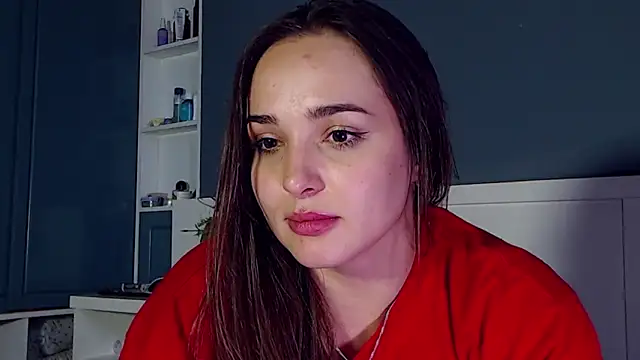 Snapshot of MeIisaLove chatting on 12.06.24 MeIisaLove online show from 12.06.24