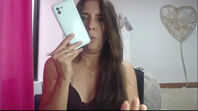 Victoria meester online show from 01.13.25