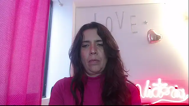 Victoria meester online show from 03.03.25