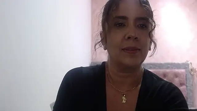 Snapshot of Victoria_meester chatting on 06.12.26 Victoria meester online show from 06.12.26