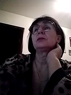 Snapshot of AlbinaXPretty chatting on 01.23.25 AlbinaXPretty online show from 01.23.25