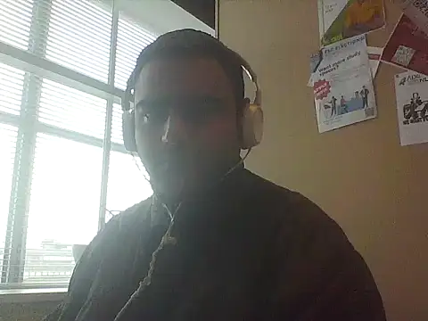 Snapshot of JohnBond009 chatting on 01.31.25 JohnBond009 online show from 01.31.25