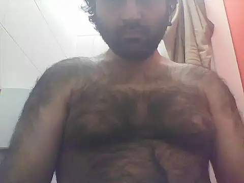 Snapshot of JohnBond009 chatting on 10.16.25 JohnBond009 online show from 10.16.25