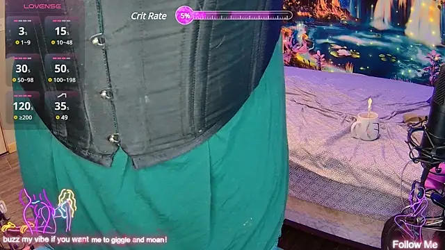 Snapshot of Faye_Wilde chatting on 01.04.25 Faye Wilde online show from 01.04.25