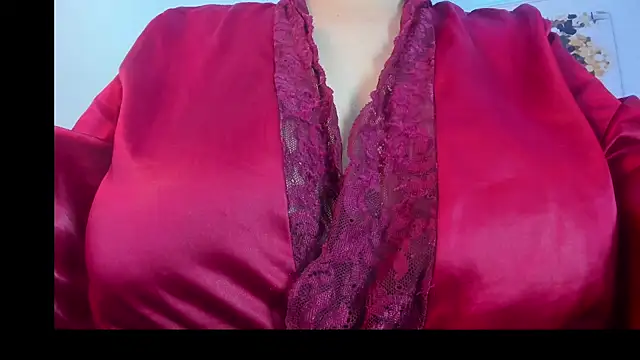 dolly zoe online show from 06.05.26