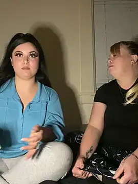 Snapshot of xocrybaby chatting on 01.19.25 xocrybaby online show from 01.19.25