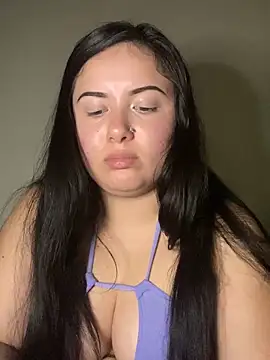 Snapshot of xocrybaby chatting on 02.16.25 xocrybaby online show from 02.16.25