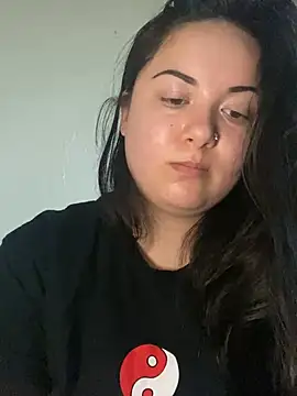 Snapshot of xocrybaby chatting on 02.16.25 xocrybaby online show from 02.16.25