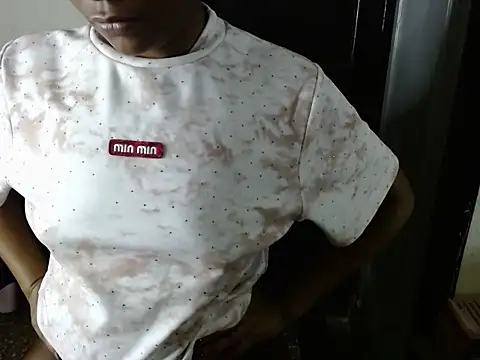 savage laura online show from 01.05.26