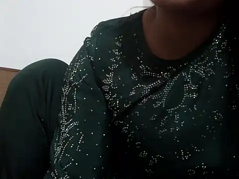 shekira99 online show from 10.13.25