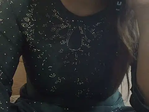 shekira99 online show from 11.24.25