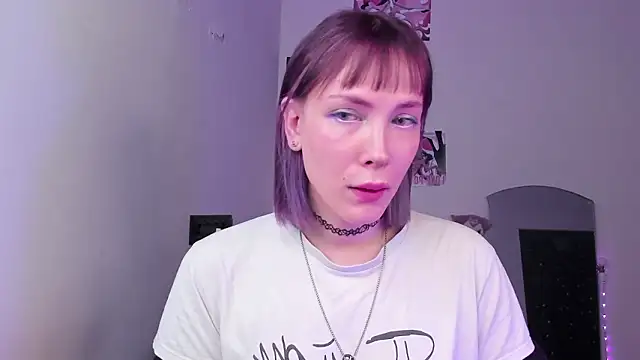 Snapshot of dollmore chatting on 02.16.26 dollmore online show from 02.16.26