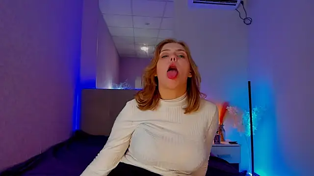 DellaRowe online show from 11.10.25