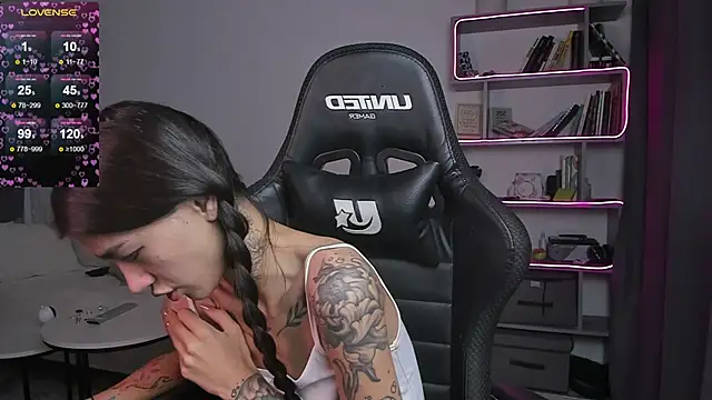 vinkitinkii online show from 01.13.25