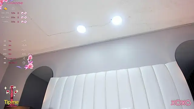 MelanieKlaus online show from 02.22.25