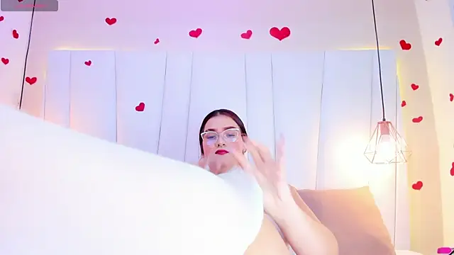 MelanieKlaus online show from 10.11.25