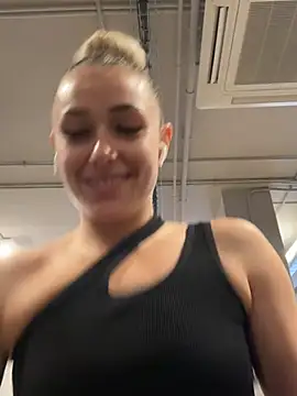 petrouchkaaa  online show from 02.24.25